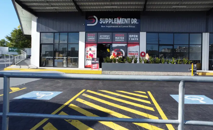 Supplement Store Near Me vs Online